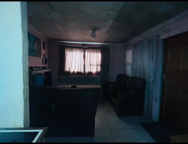 3 BEDROOM HOUSE FOR SALE IN GRACELAND